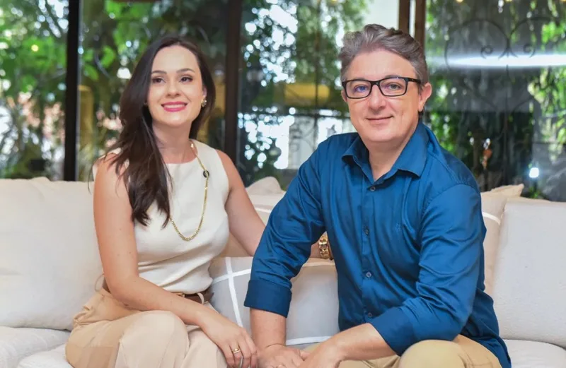 Debora Iáchinski e Luciano Biaggi, que conduzem a Limpeza Energética